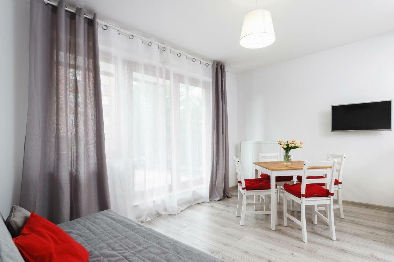 Apartments Claro II By Noclegi Renters Krasków Εξωτερικό φωτογραφία